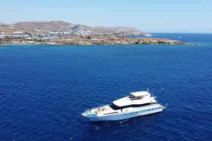 Noleggio Yacht a motore Technomarine 95 Mykonos