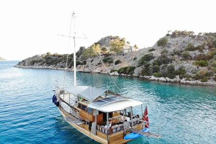 Alquiler Goleta Custom Kas Kaş