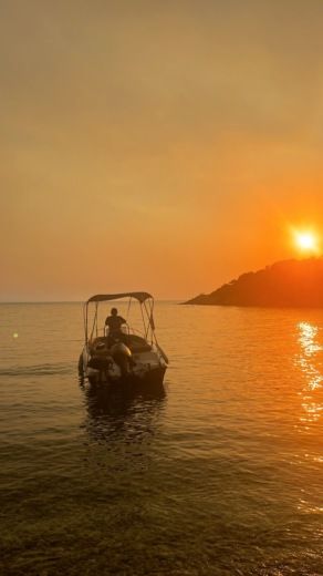 Porto Cheli Motorboat Nireas comfort 490 alt tag text