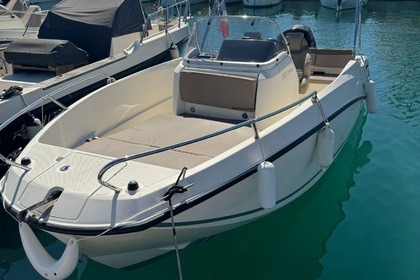 Miete Motorboot Quicksilver Activ 555 Open Saint-Raphaël