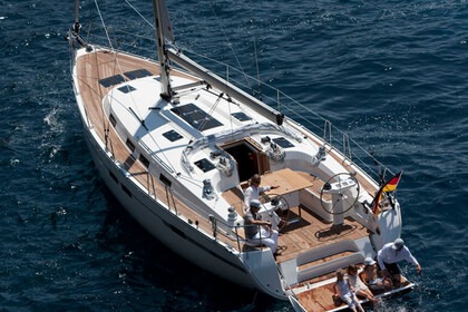 Hire Sailboat  Bavaria C45 Volos