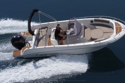 Hire Motorboat Atlantic marine Atlantic marine 670 open Tučepi