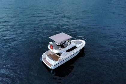 Miete Motorboot Jeanneau Prestige 32 flybridge Hvar
