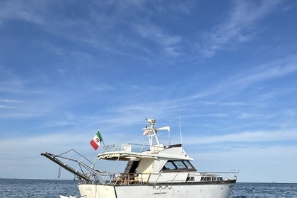 Hire Motorboat Cantiere di Pisa Kitalpha Province of Rovigo