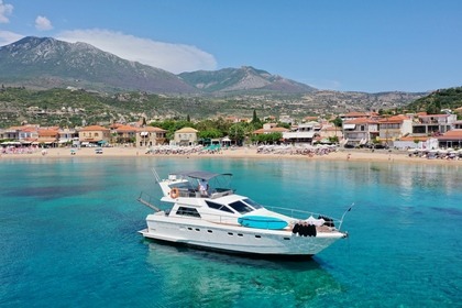 Charter Motorboat Ferretti Ferretti Altura Kalamata