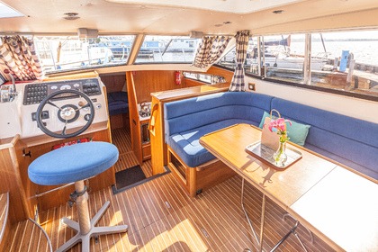 Verhuur Woonboot Europa 500 Loosdrecht