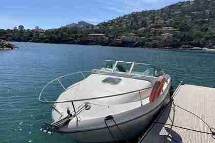 Noleggio Barca a motore Jeanneau Leader 705 Cannes