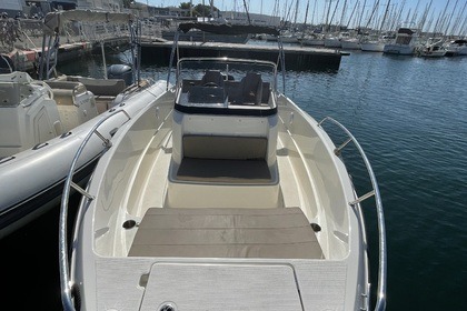Location Bateau à moteur Quicksilver 675 open Pointe-Rouge