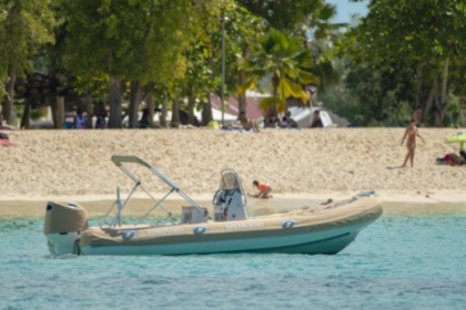 Charter Motorboat Zodiac Medeline 580 Le Gosier