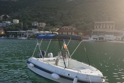 Charter Boat without licence  Karel 500v - Lefkafa Island Lefkada