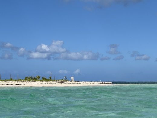 Le Gosier Motorboat Karnic smart 1-55 alt tag text