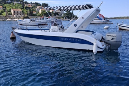 Alquiler Lancha Speeder 680 Open Hvar