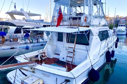 Verhuur Motorjacht Hatteras 50 Convertible Livadi