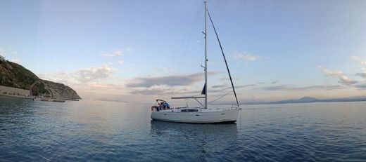 Sailboat Beneteau Oceanis 43 Boot Grundriss