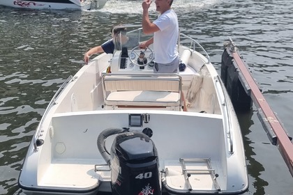 Hire Boat without licence  Molinari 500 Lake Como