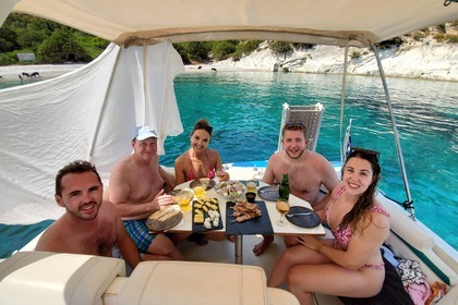 Ενοικίαση Μηχανοκίνητο σκάφος CRUISERS 1995 Κεφαλονιά