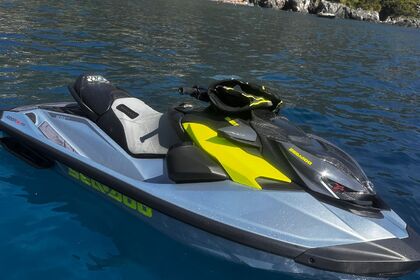 Charter Jet ski Seadoo RXT-X RS 325 Torre Annunziata