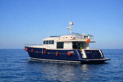 Noleggio Yacht a motore estensi maine 530 Senigallia