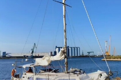 Charter Sailboat Kirié 33 Cap d'Agde