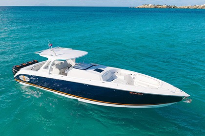 Charter Motorboat Cigarette Racing Cigarette Huntress 42 Sint Maarten