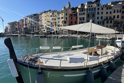 Charter Motorboat Bianchi&Cecchi B&C860 La Spezia