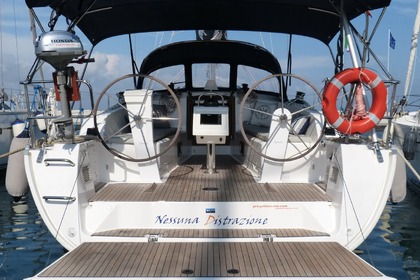 Hire Sailboat BAVARIA CR 41 Procida