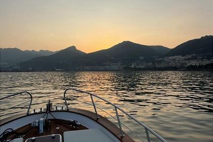 Charter Motorboat Fratelli Aprea Gozzo semicabin 765 Praiano