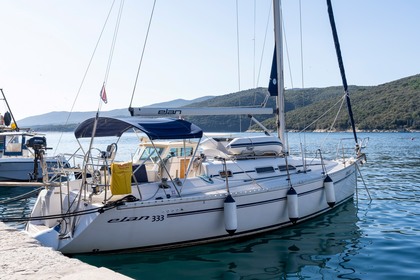 Charter Sailboat Elan 333 Rabac