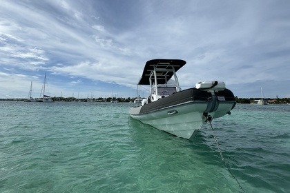 Location Semi-rigide Highfield SPORT 900 Saint-François