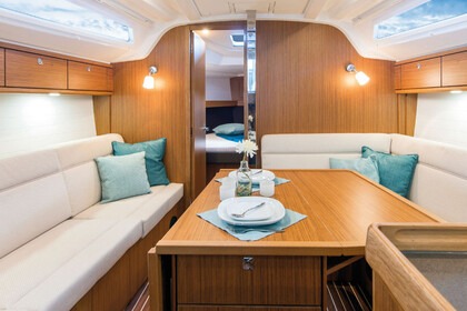 Miete Segelboot  Bavaria Cruiser 37 Lemmer