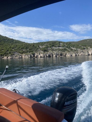 Crikvenica Motorboat Oki Boats Barracuda 545 alt tag text