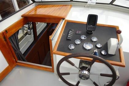 Charter Houseboat Adrea Valk 1270 Jirnsum