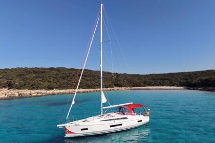 Verhuur Zeilboot Bénéteau Oceanis 40.1 - 3 cab. Pomer