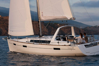 Hire Sailboat Bénéteau Oceanis 41 La Trinité-sur-Mer