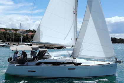 Location Voilier JEANNEAU SUN ODYSSEY 389 Pula