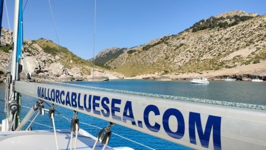 Alcúdia Sailboat Bavaria Cruiser 32 alt tag text