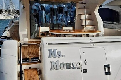 Noleggio Yacht a motore Gulf Craft Majesty 66 Corfù