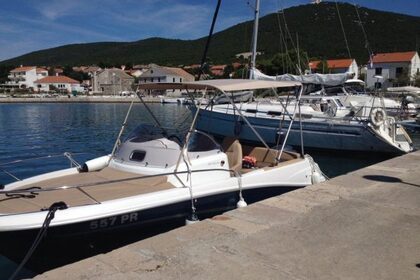 Hire Motorboat Jeanneau Cap Camarat 650 Wa Preko