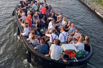 Miete Motorboot Privé sloep mét WC . Amsterdam-Centrum