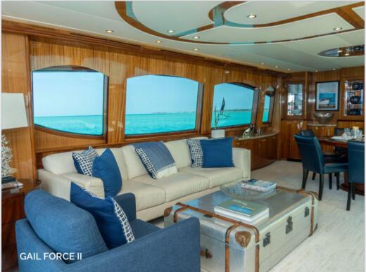Motorboat Hatteras Convertibile Boot Grundriss