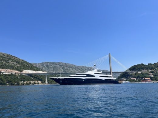 Dubrovnik Without license Elan Pasara 490 alt tag text