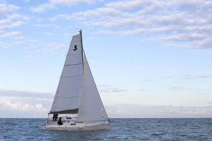 Charter Sailboat Beneteau FIRST 25 S Arzon