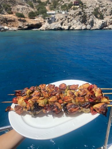 Ρέθυμνο Motorboat Falcon Yachts SRL Falcon 76 alt tag text