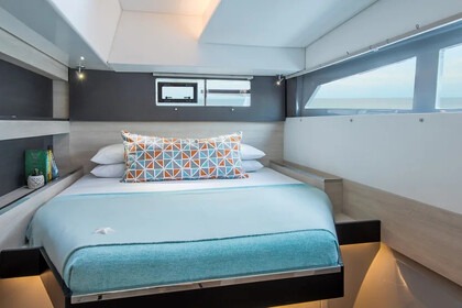 Charter Catamaran  Leopard 50  Castries