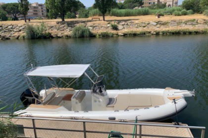 Miete Motorboot Capelli Tempest 700 Hyères