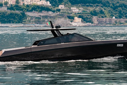 Noleggio Yacht a motore Wally Wally Power Napoli