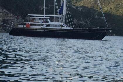 Noleggio Barca a motore Nelson Nelson 64 Lipari