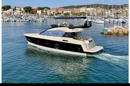Charter Motorboat Beneteau monte carlo 5 Bandol