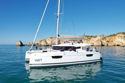 Charter Catamaran Fountaine Pajot Astrea 42 Portimão