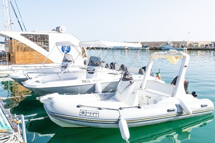 Hyra båt Båt utan licens  Gruppo Mare Pholas 18 Vieste